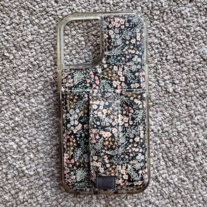 WALLI Floral Pattern iPhone 16 Case - Black and Pink